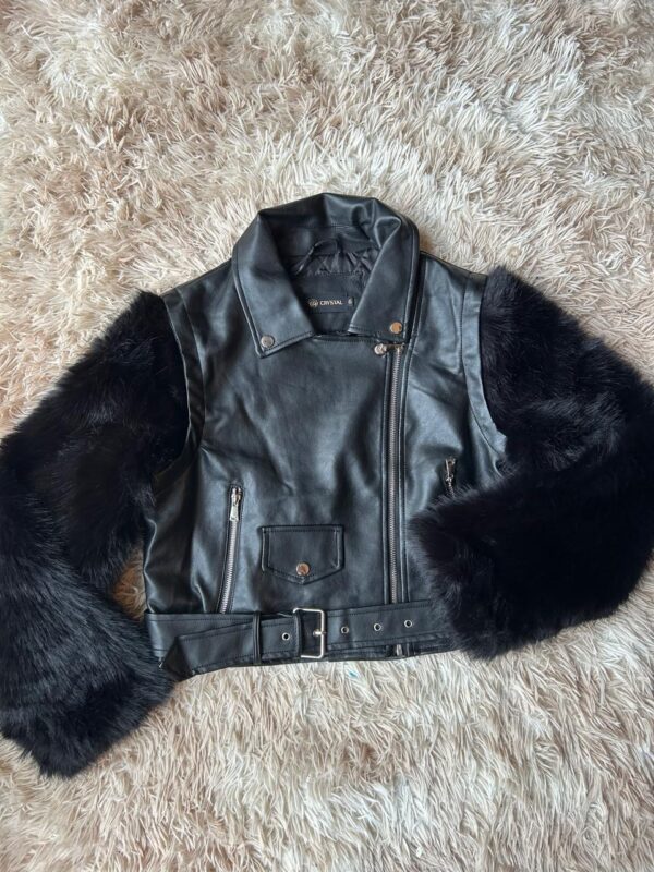 Campera Biker con Mangas de Piel Desmontables - Talle L