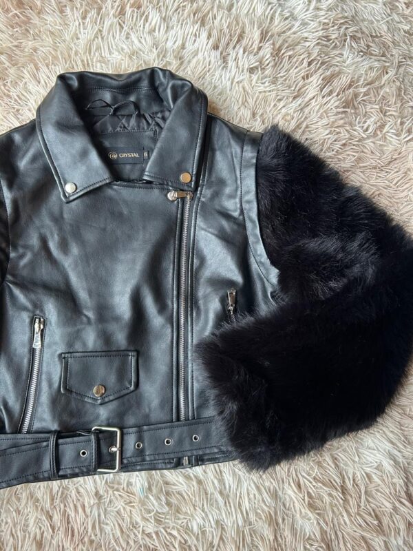 Campera Biker con Mangas de Piel Desmontables - Talle L