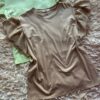 Remera de algodón con mangas de brodery