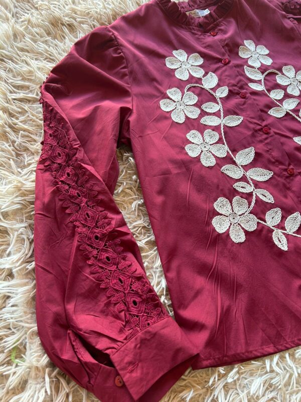 Camisa poplin bordada