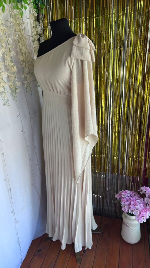 Vestido Largo Plisado Un Hombro