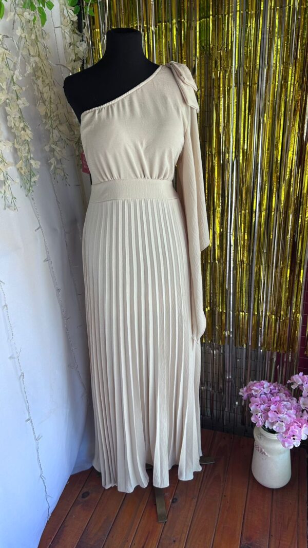 Vestido Largo Plisado Un Hombro