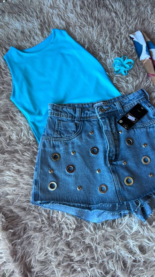 Skort Denim con Ojalillos y Tachas