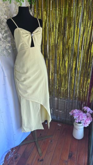 Vestido Midi Irregular con Frunce y Lazo