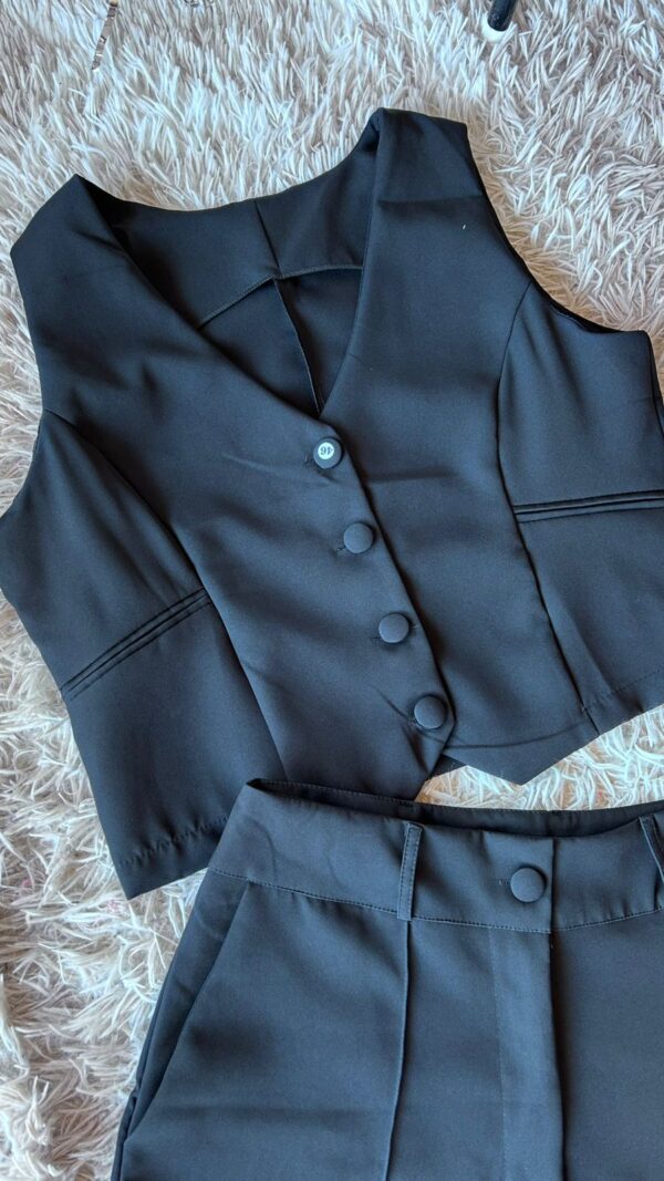 Conjunto Sastrero Chaleco + Short