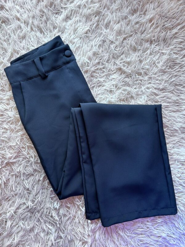 WhatsApp Image 2026-03-04 at 10.45.04 Set Sastrero, Chaleco & Pantalón