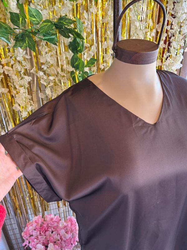 Blusa de Gasa con Aplique Desmontable