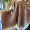 Ruana Soft con Flecos
